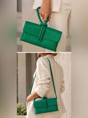 NWOT M.Gemi Francesca Emerald Green Leather Convertible Clutch handmade in Italy